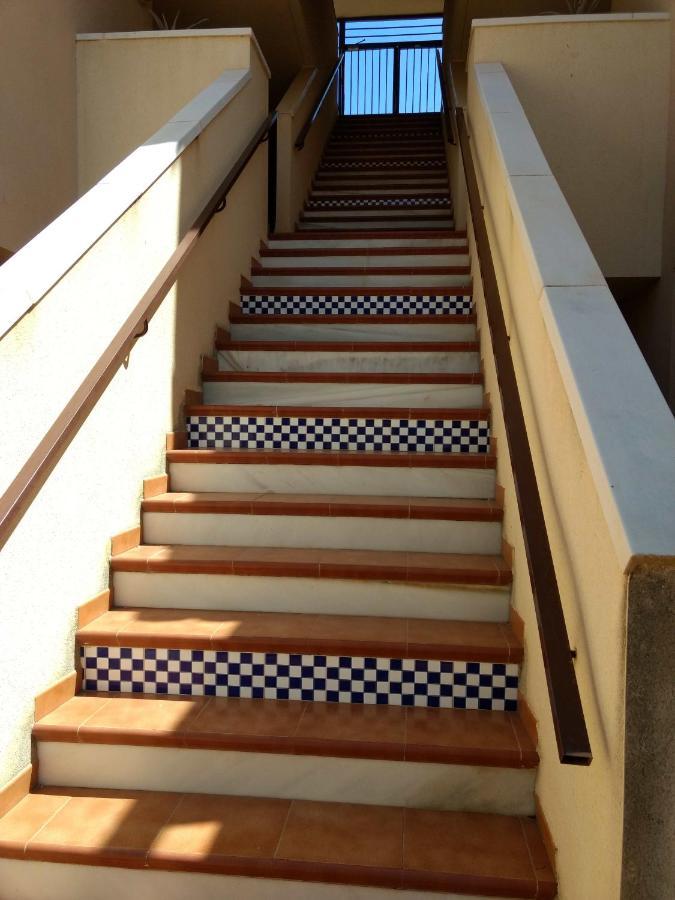 Apartamento Tranquilo Cerca De Buena Piscina Y Con Buen Aire Acondicionado Águilas Екстериор снимка