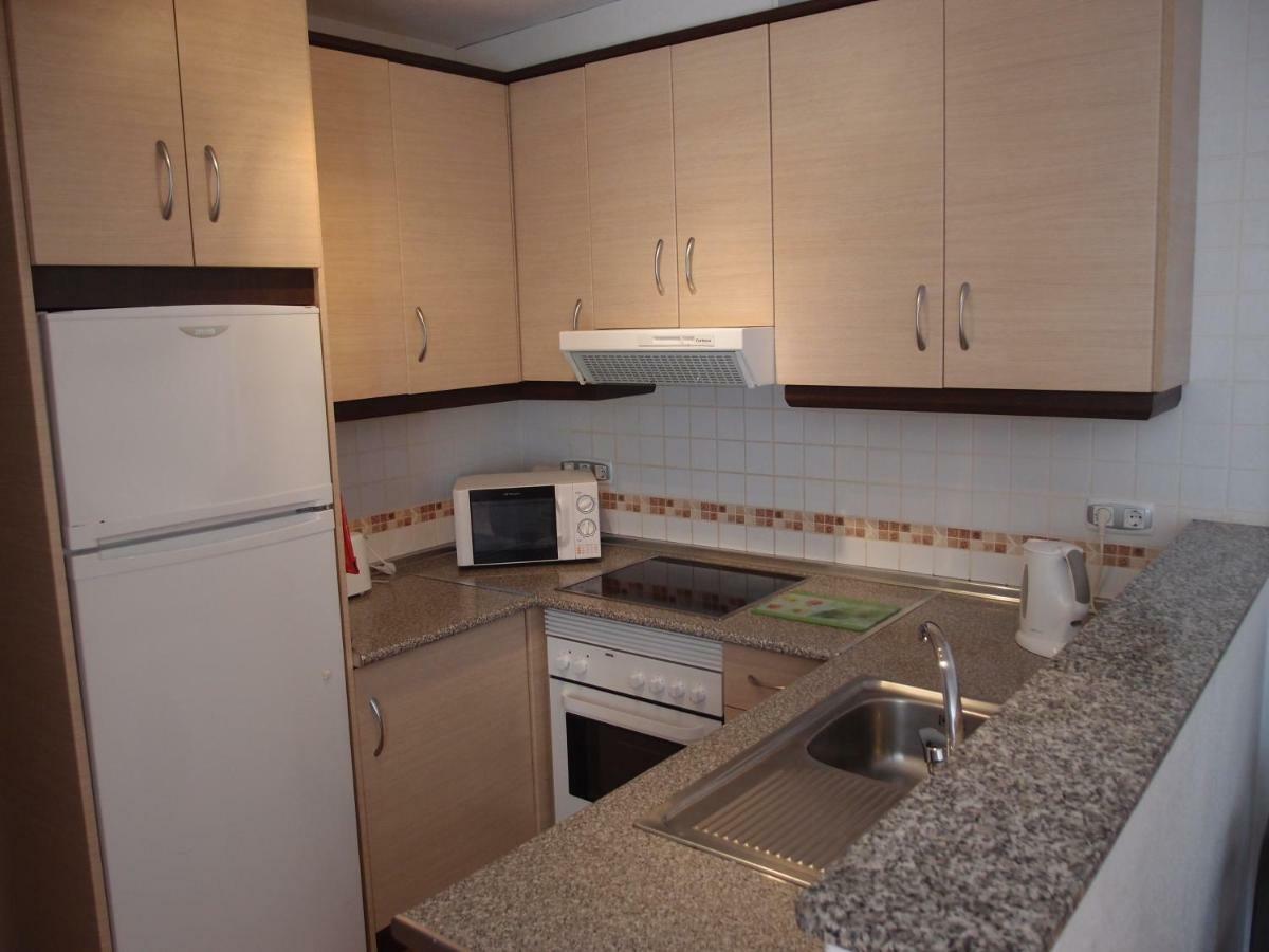 Apartamento Tranquilo Cerca De Buena Piscina Y Con Buen Aire Acondicionado Águilas Екстериор снимка